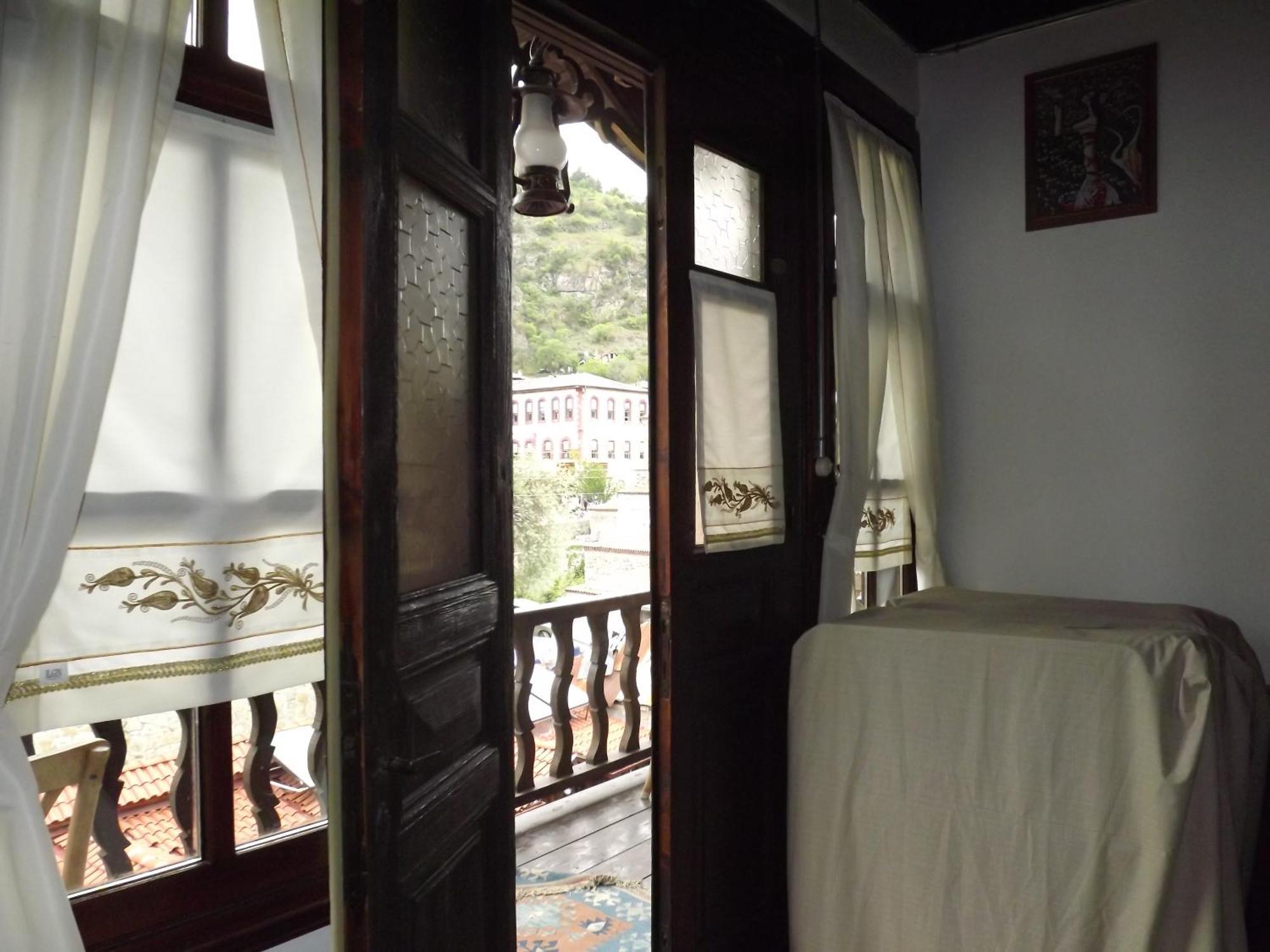 Fuatbeyler Konagi Aparthotel Mudurnu Bagian luar foto